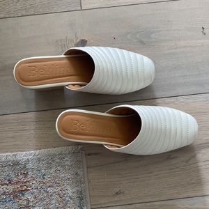 White Beklina Clogs size 7.5
